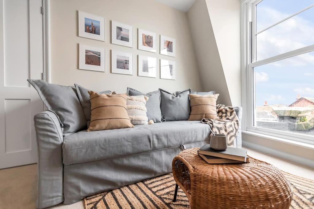 1-Bed Seaside Apartment With Parking Cromer Exterior foto